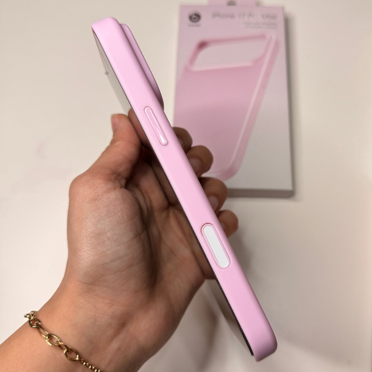 Pink Beats Magsafe case