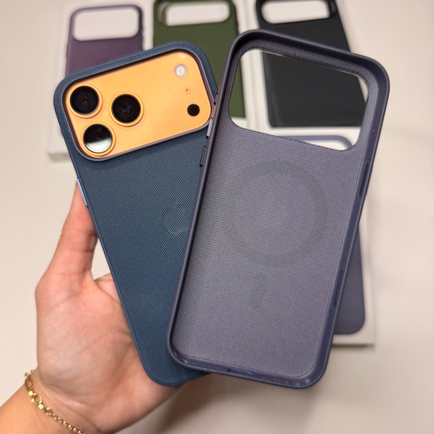Techwoven Apple case