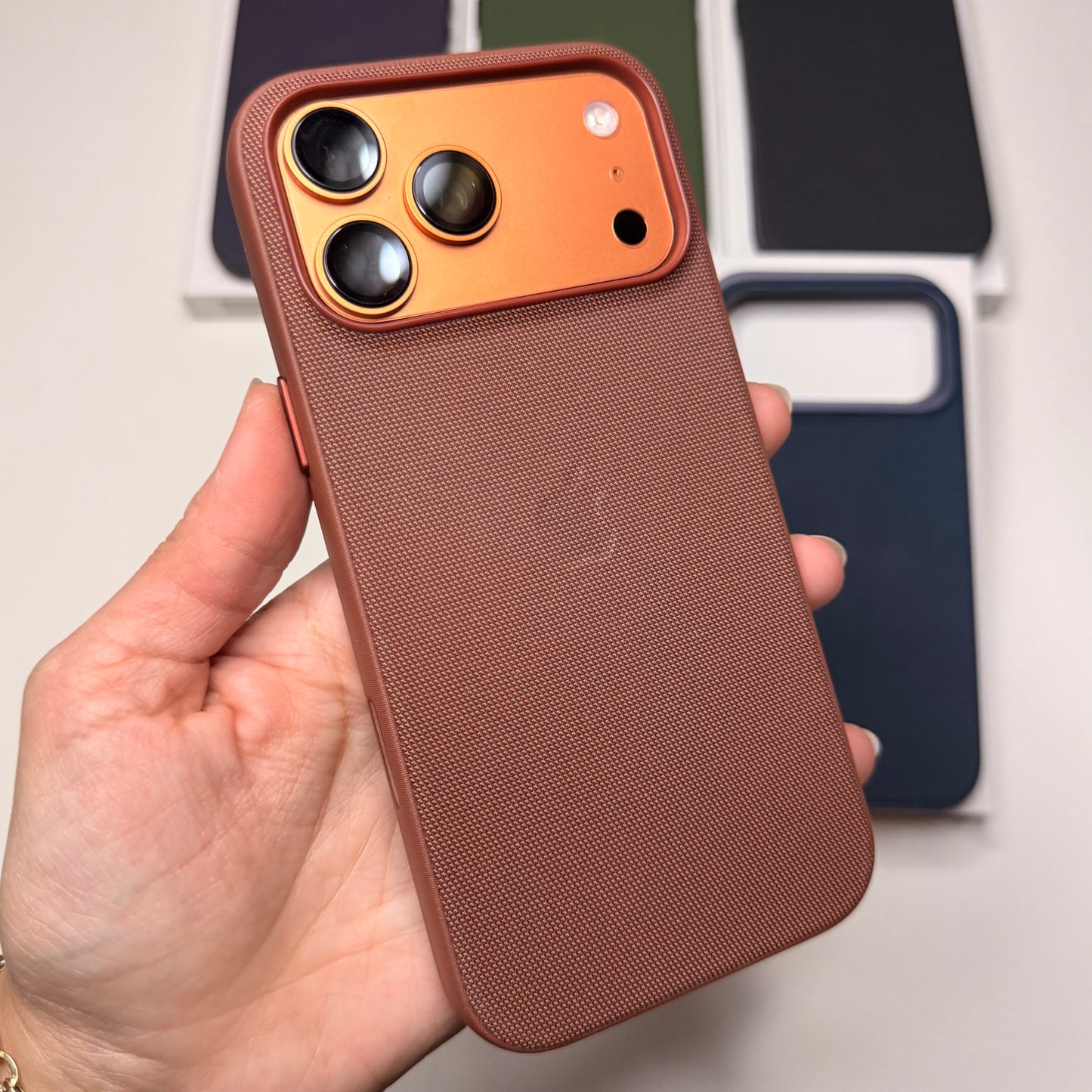 Techwoven Apple case